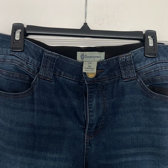 Democracy ankle skinny jeans. Size 14. Excellent condition. True to size. - Picture 2 of 6